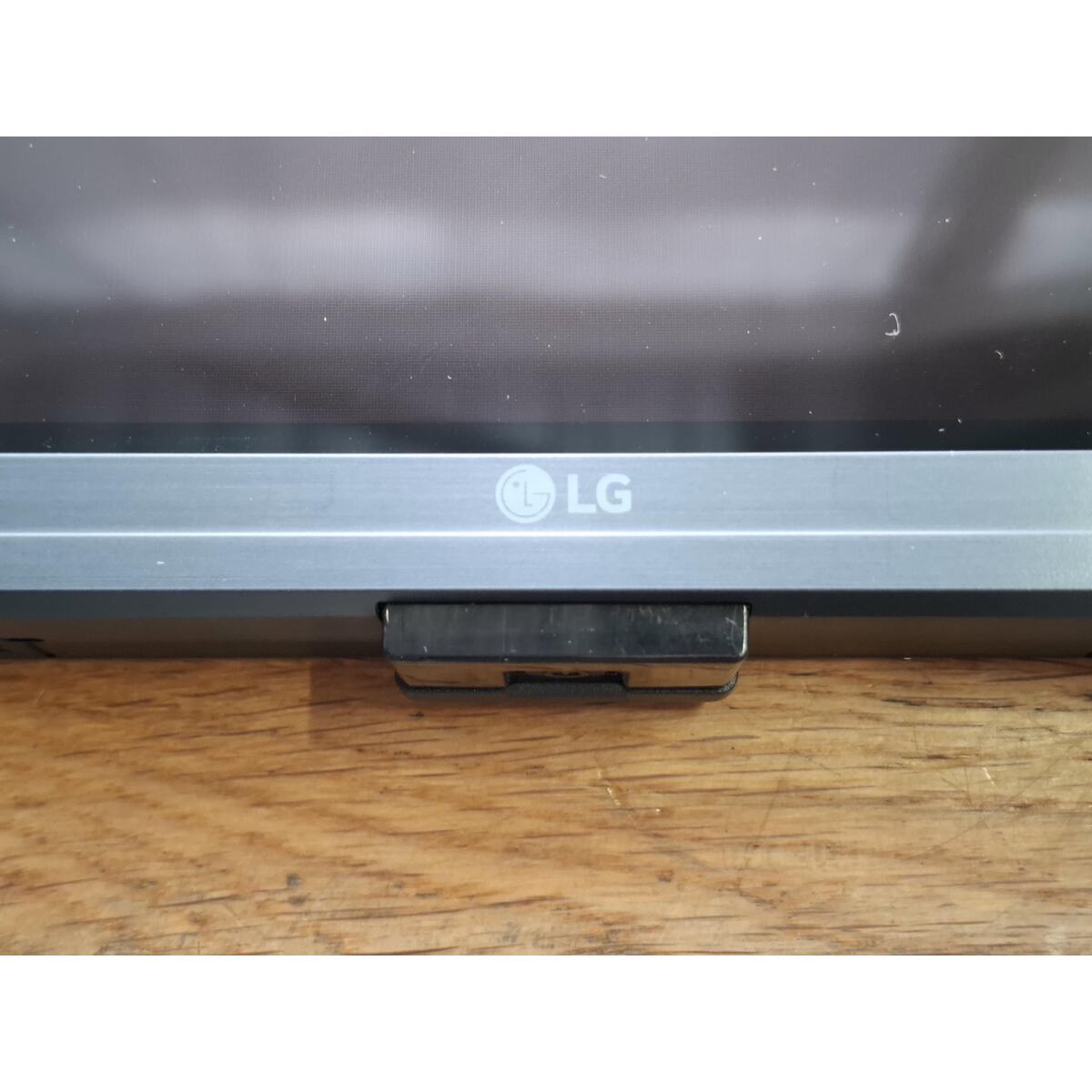 Телевизор LG 55" 55UT91006LA.ARUG, черный 