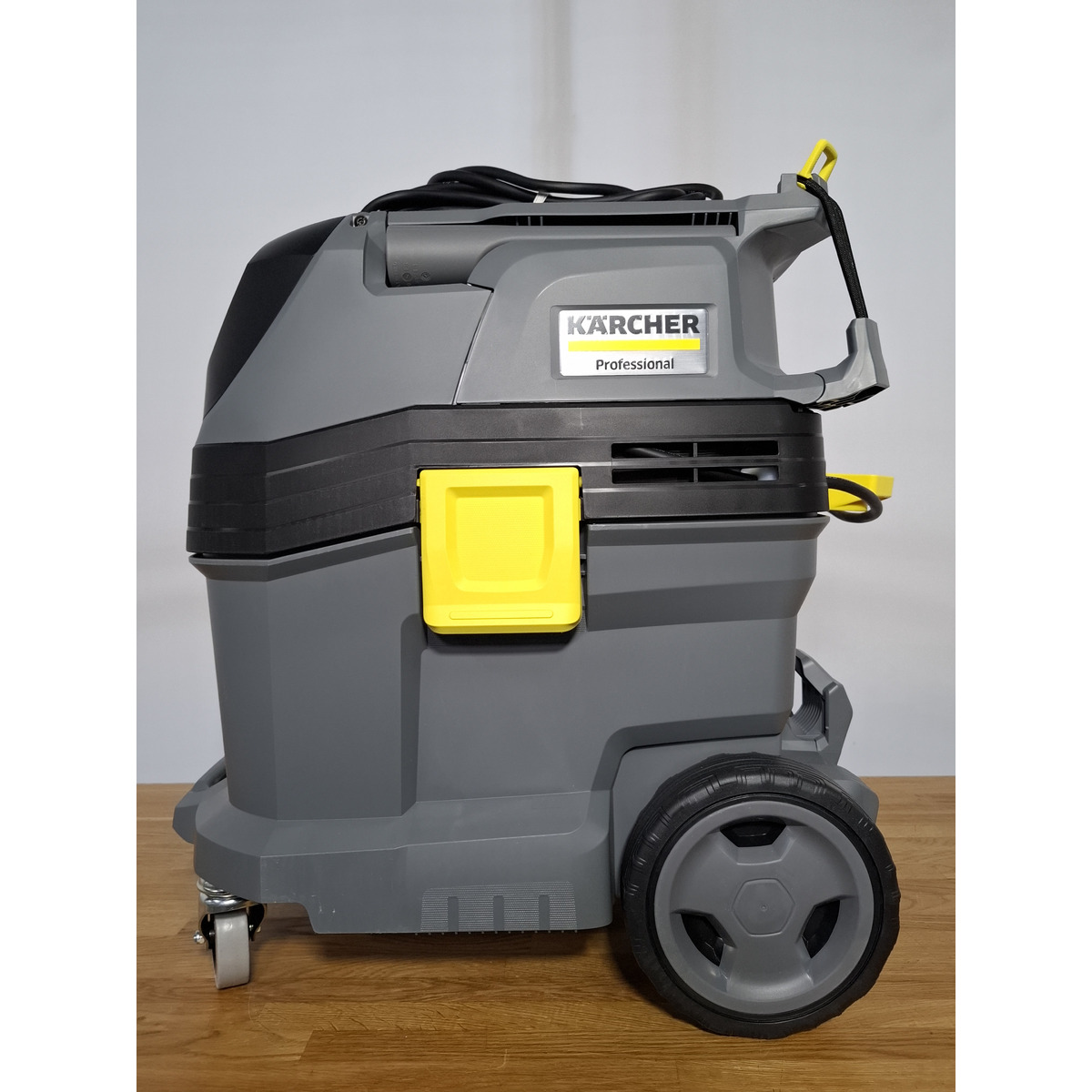 Строительный пылесос Karcher NT 30 / 1 Tact L (Цвет: Gray)