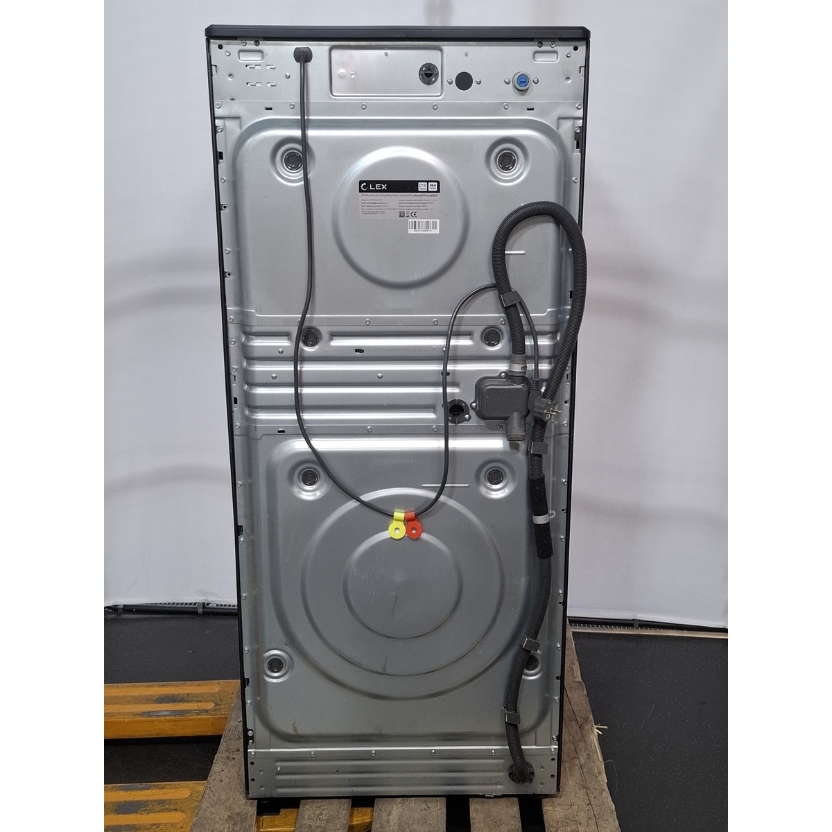 Стиральная машина LEX LWM10714LuxIDD, черный