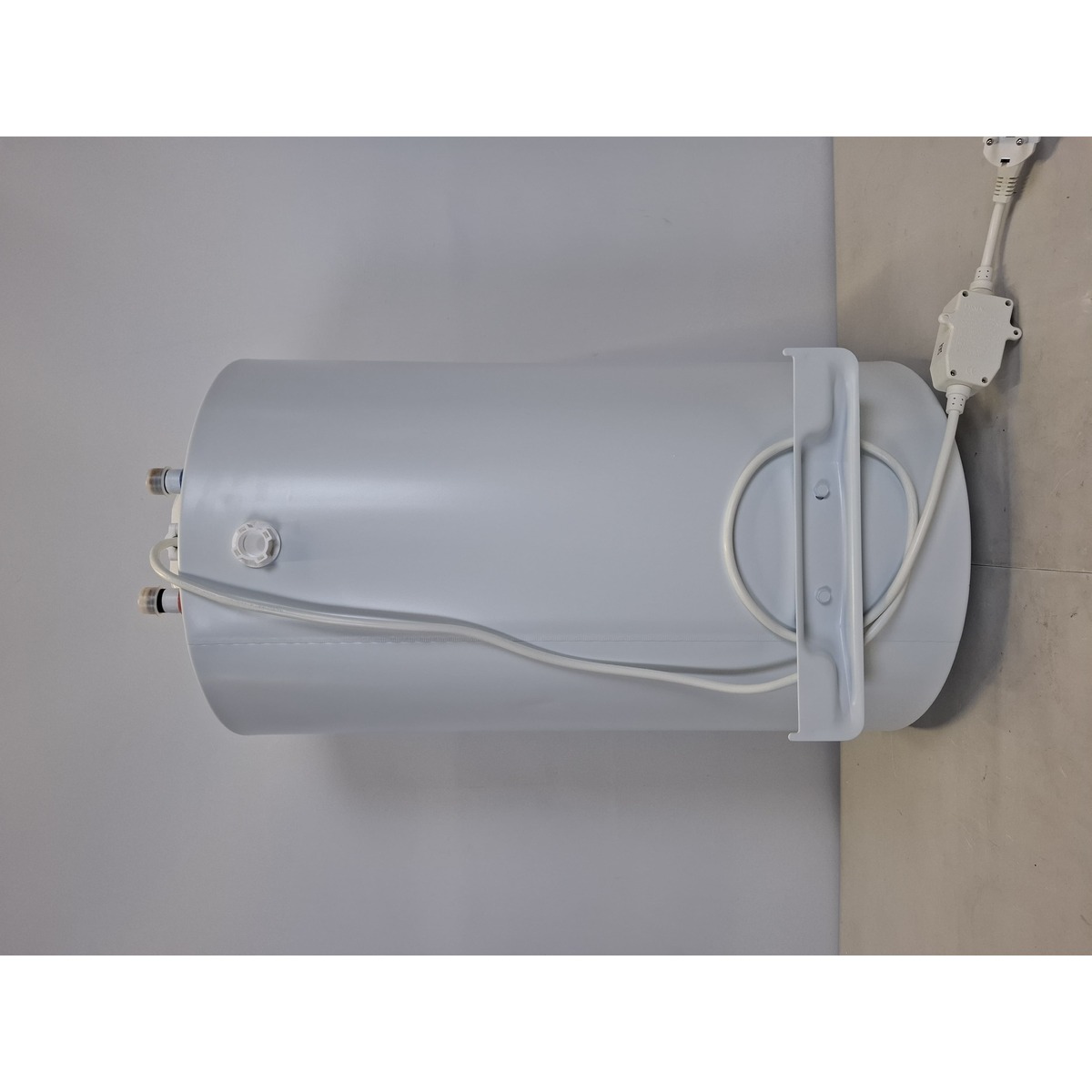 Водонагреватель Thermex TitaniumHeat 50 V Slim, белый