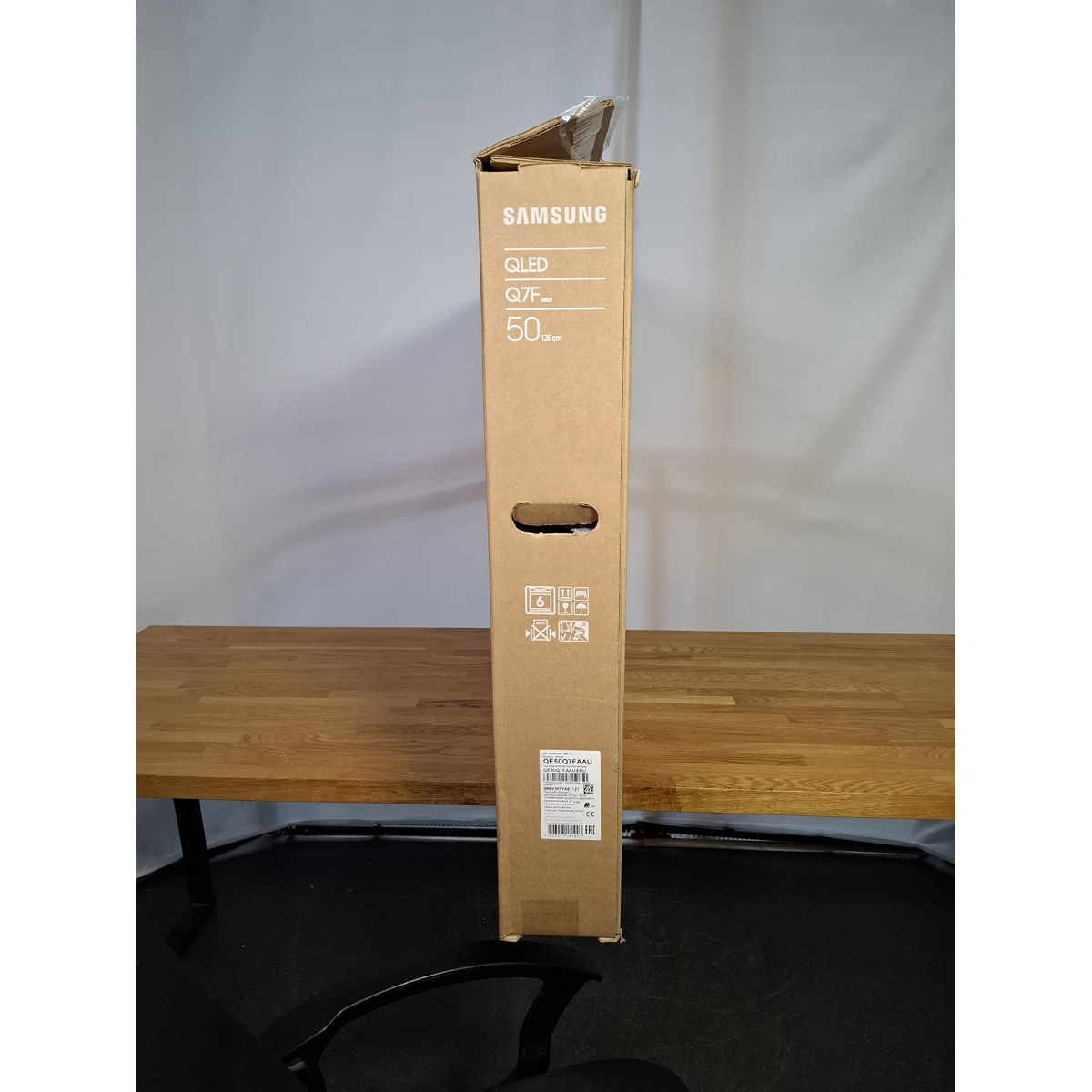 Телевизор Samsung 50" QE50Q7FAAUXRU, черный