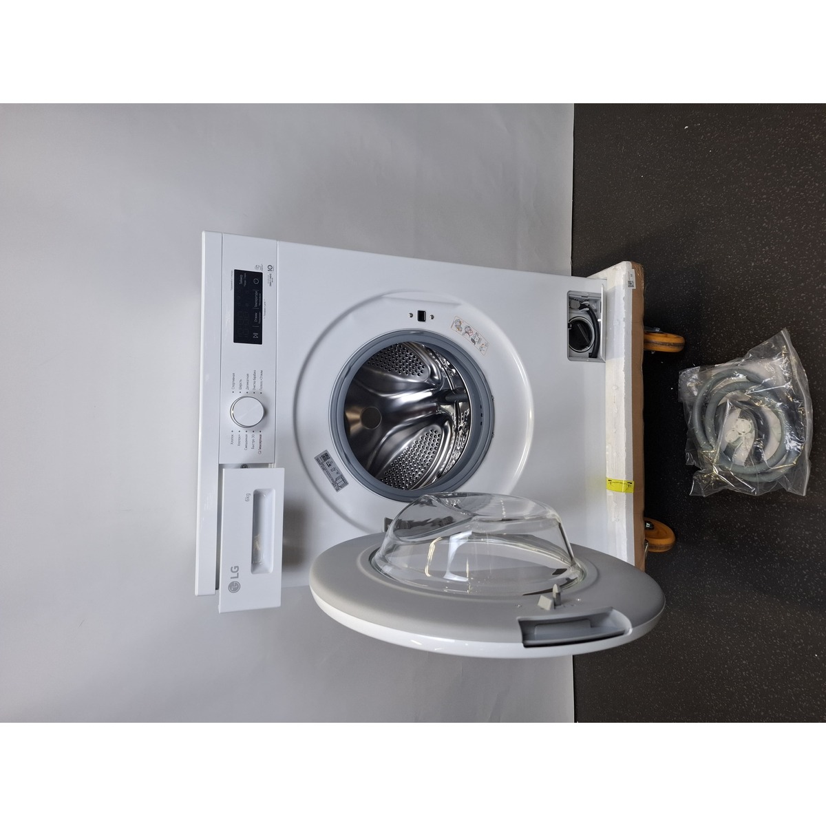 Стиральная машина LG F2Y1NS3W, белый