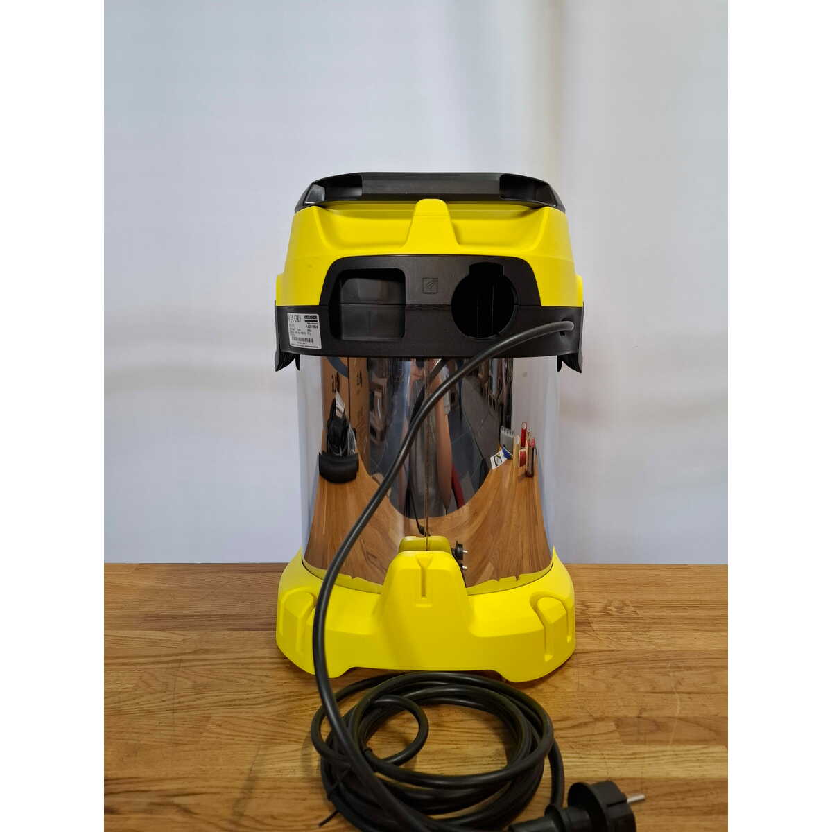Строительный пылесос Karcher WD 3 P S V-17/4/20 (Цвет: Yellow)