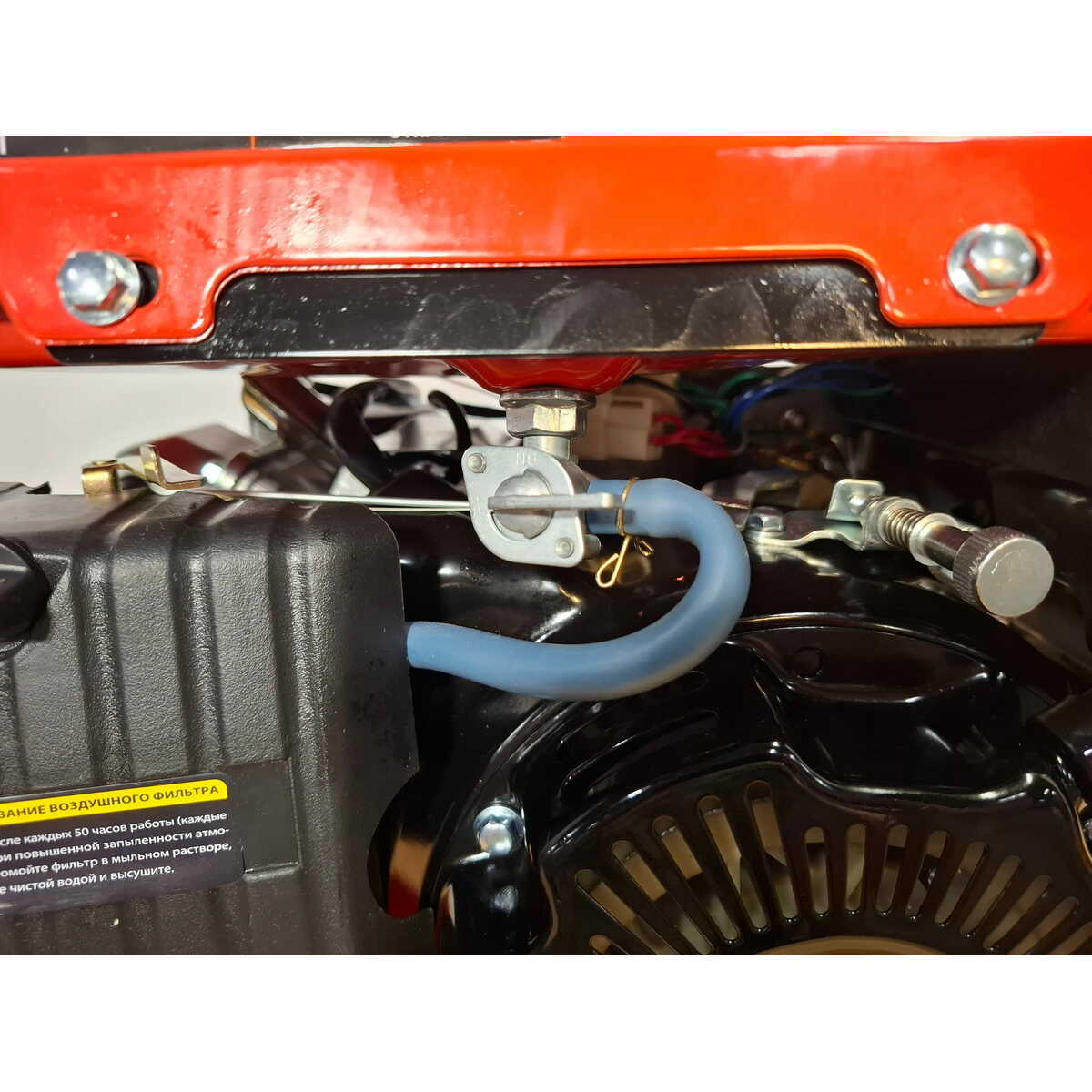 Генератор DDE G140i (Цвет: Black/Red)
