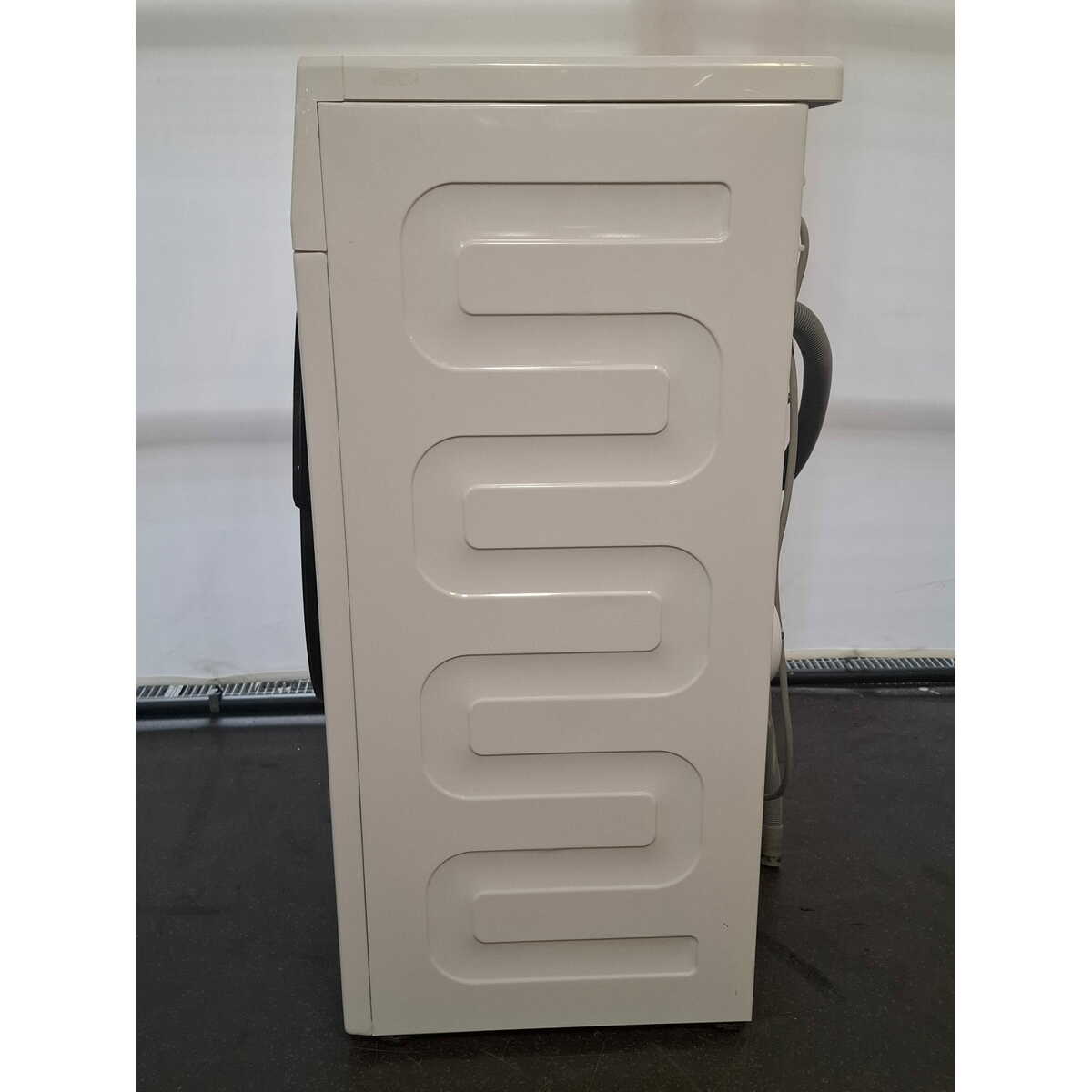 Стиральная машина Beko WSPE6H616W, белый