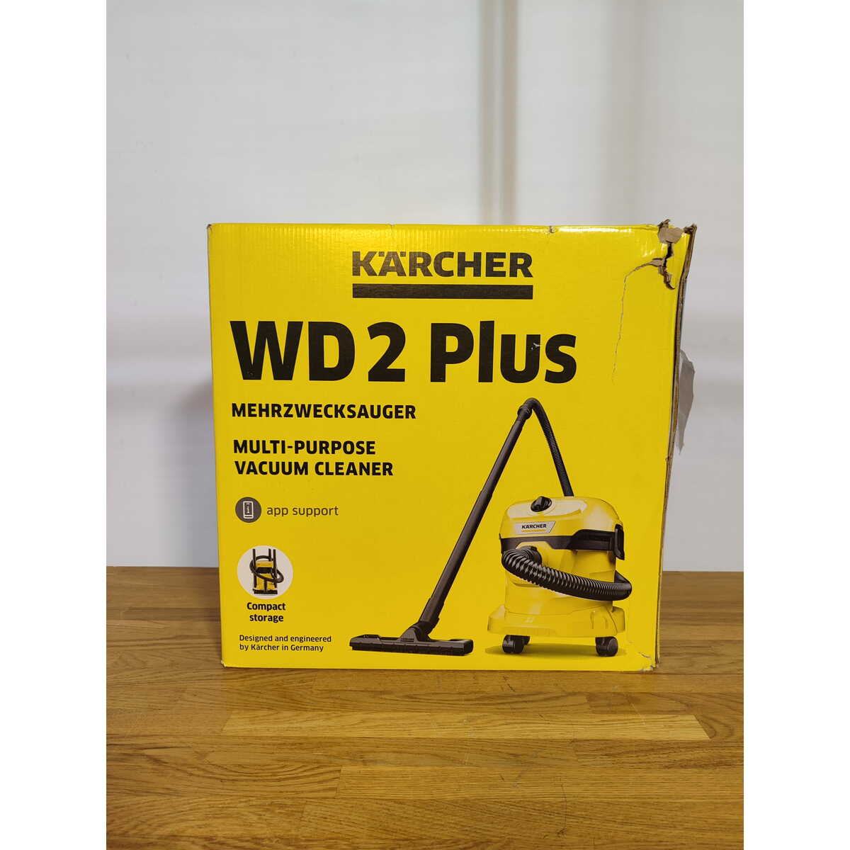 Строительный пылесос Karcher WD 2 Plus V-12 / 4 / 18 (Цвет: Yellow)