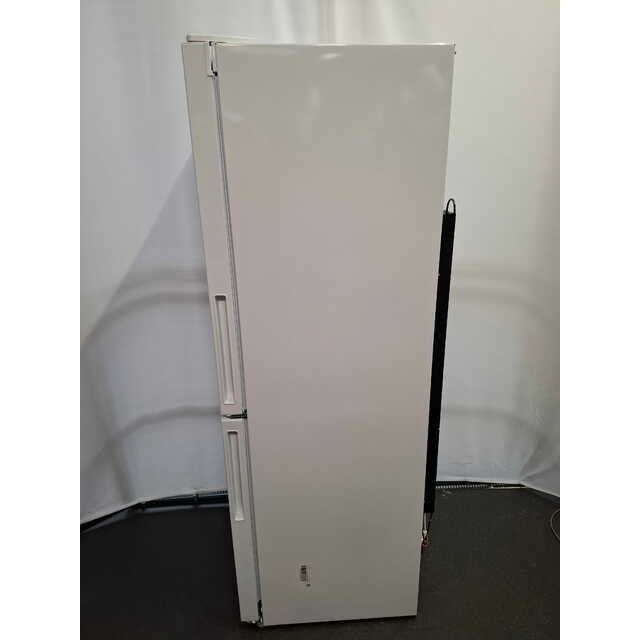 Холодильник Indesit ITR 4160 W, белый Холодильник Indesit ITR 4160 W, белый