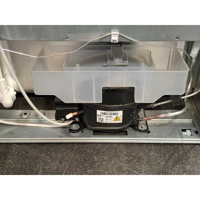 Холодильник Indesit ITR 4160 W, белый Холодильник Indesit ITR 4160 W, белый