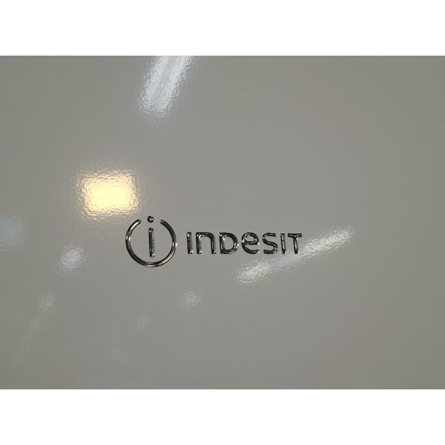 Холодильник Indesit ITR 4200 W (Цвет: White) Холодильник Indesit ITR 4200 W (Цвет: White)