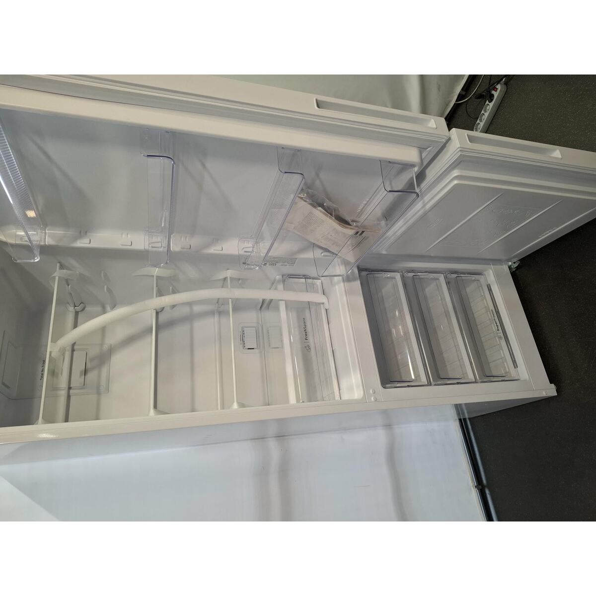 Холодильник Indesit ITR 4200 W (Цвет: White)