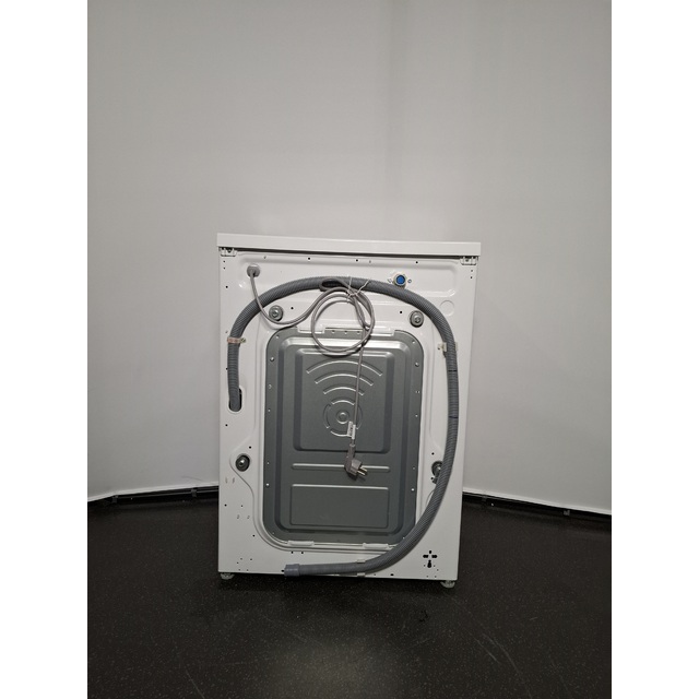 Стиральная машина LG F2M5NS6W, белый