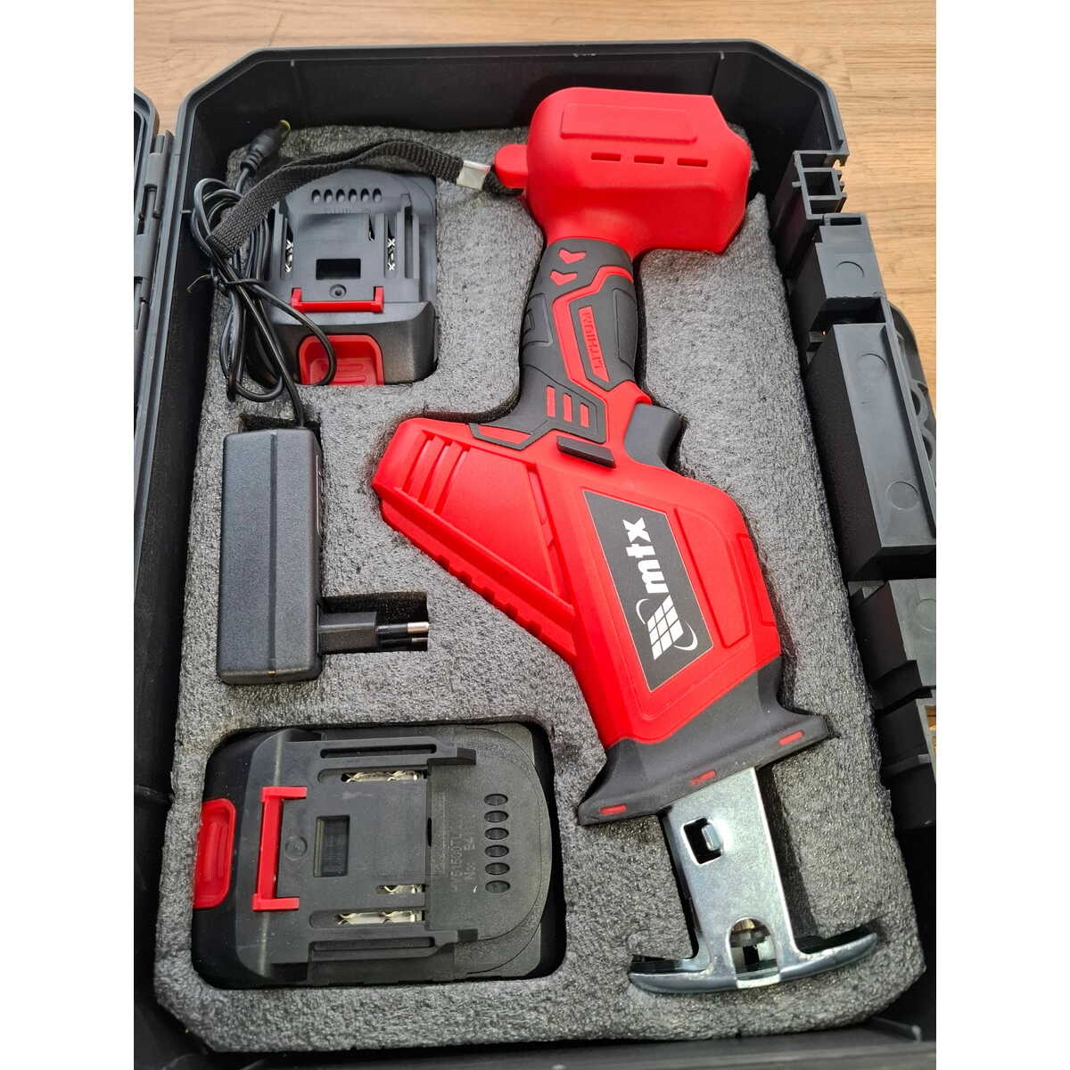 Сабельная пила MTX RС-80 (Цвет: Red)