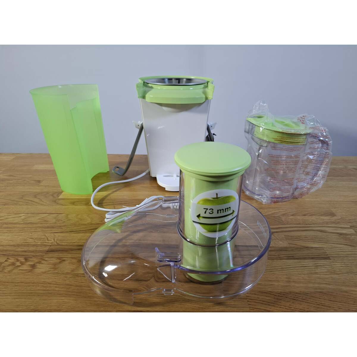 Соковыжималка центробежная Bosch MES25G0 (Цвет: White / Green)