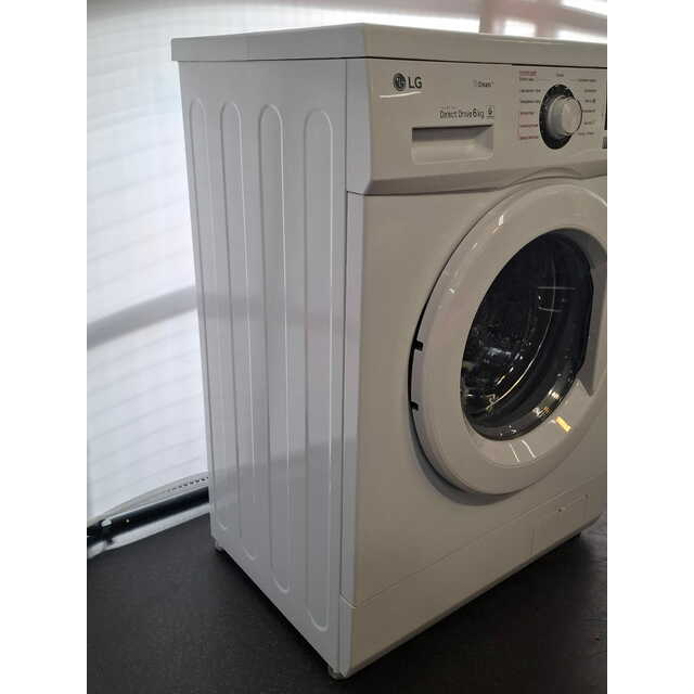 Стиральная машина LG F1296NDS0, белый