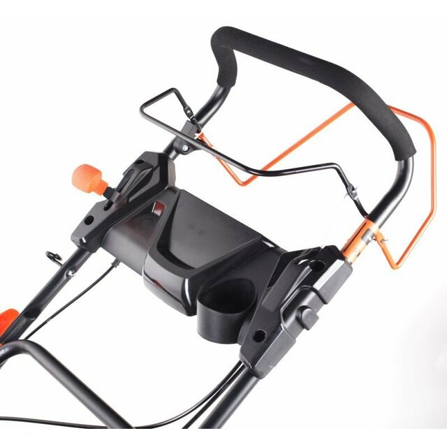 Газонокосилка роторная Patriot PT 52LS (Цвет: Black / Orange) Газонокосилка роторная Patriot PT 52LS (Цвет: Black / Orange)